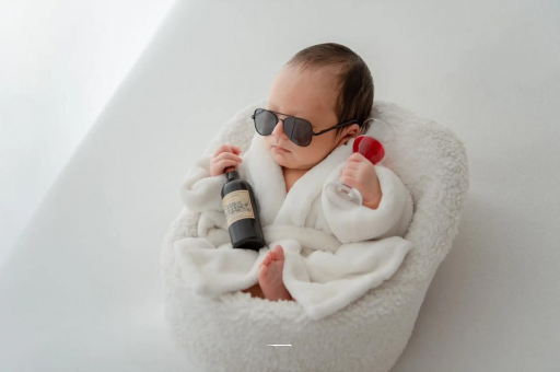 景德镇宝宝总是吐奶怎么回事